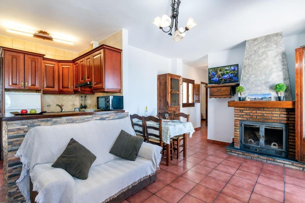 Апартаменты Casa Jose Capileira - Alpujarra Экстерьер фото